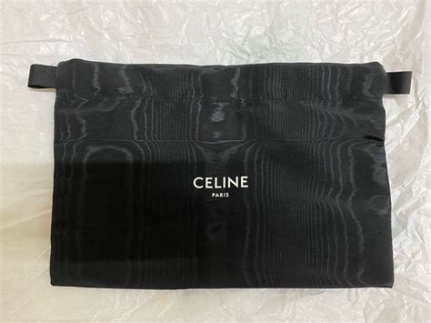 celine 貝殼包|More.